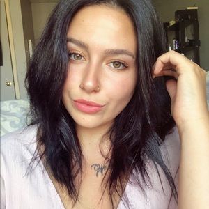 Meet your Posher, Melodie